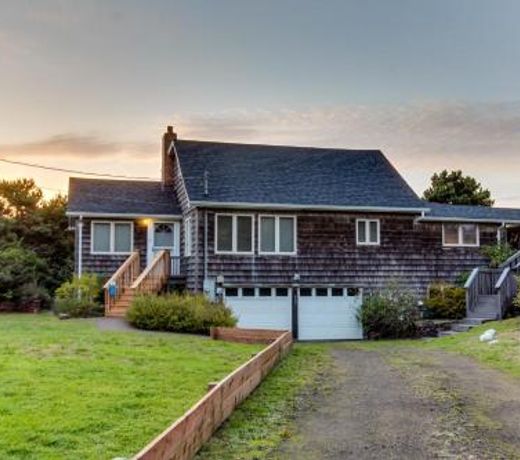 Seadrifter Oceanfront Beach House