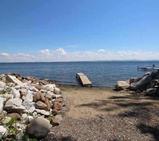 North End Nook