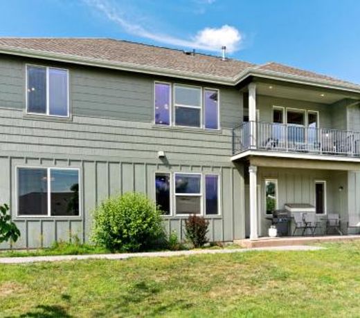 Scenic View Retreat