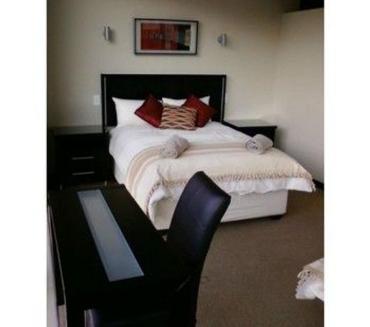 Alcazaba Lodges