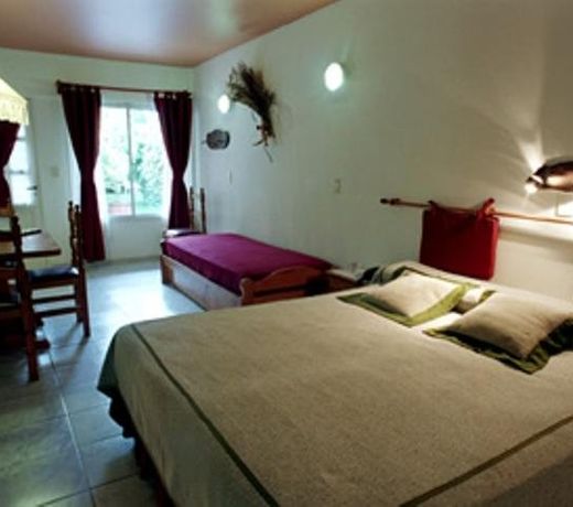 Las Bardas Apart Hotel