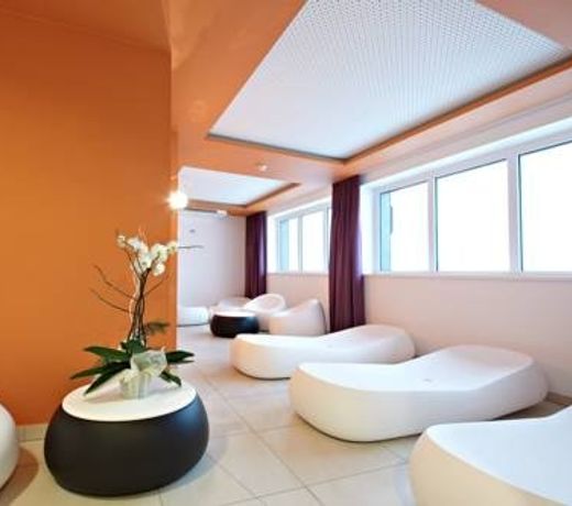 Young Generation Resort Buchegg