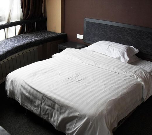 Huaneng Hotel
