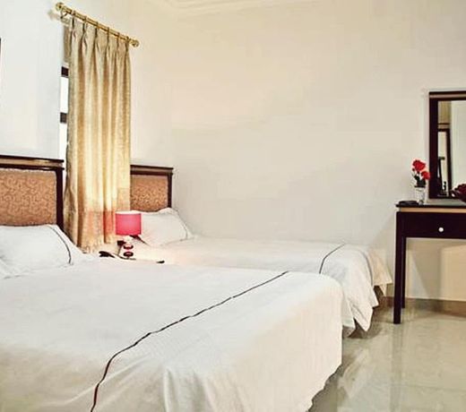 Golden Rose Hotel