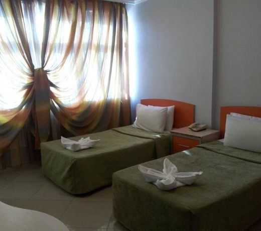 Dream Hotel