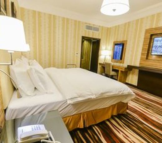 Crown Town Hotel