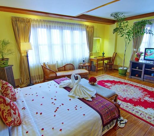 Shwe Ingyinn Hotel Mandalay