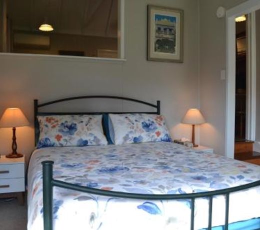 Pitstop Lodge Guesthouse B&B