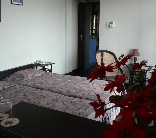 Senkada Rest