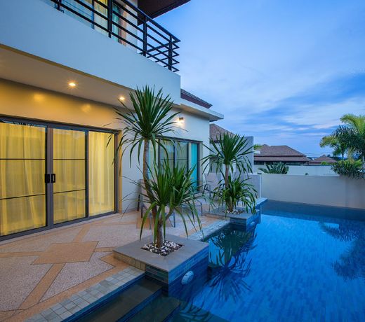 Villa Sipura by TropicLook