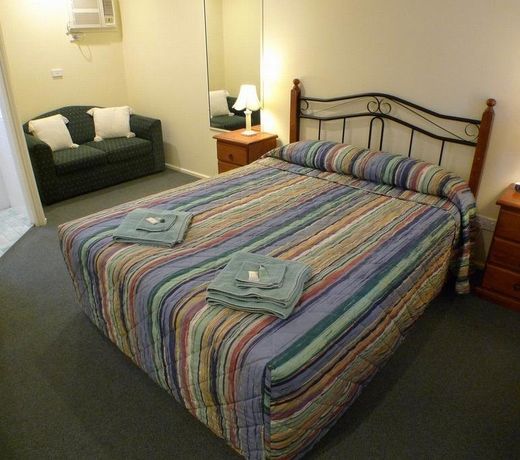 Parkhaven Motel