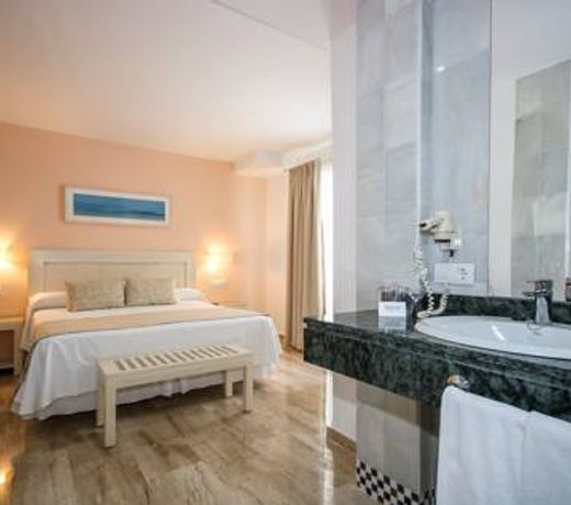 Hotel Doña Lola Zahara