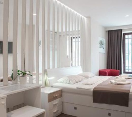 B&B Schlosser