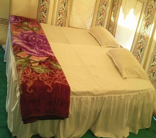 Rajwadi Desert Home Stay