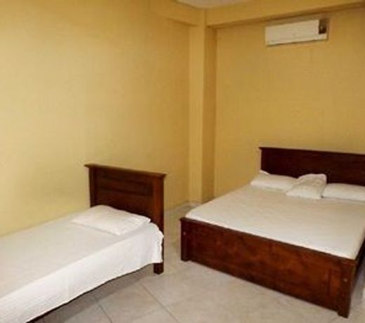 Omega Hotel & Motel