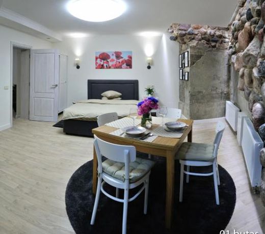 Six Apartment Simona