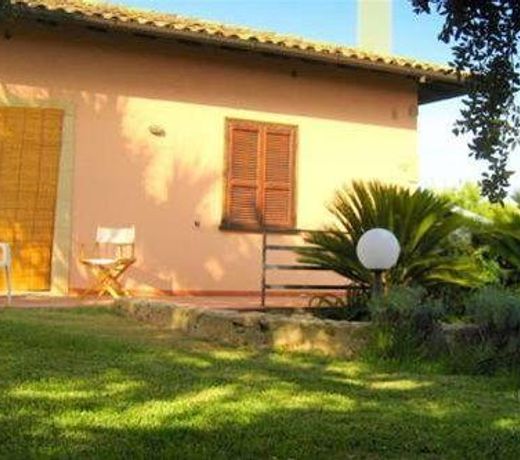 Modern Villa in Caltagirone Italy with Private Pool