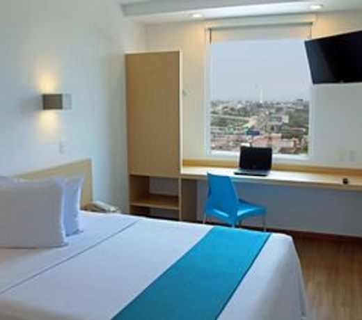 Sleep Inn Leon Antares