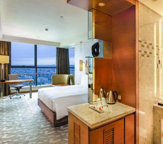 Swissotel Foshan, Guangdong - Free shuttle bus during canton fair complex during canton fair period