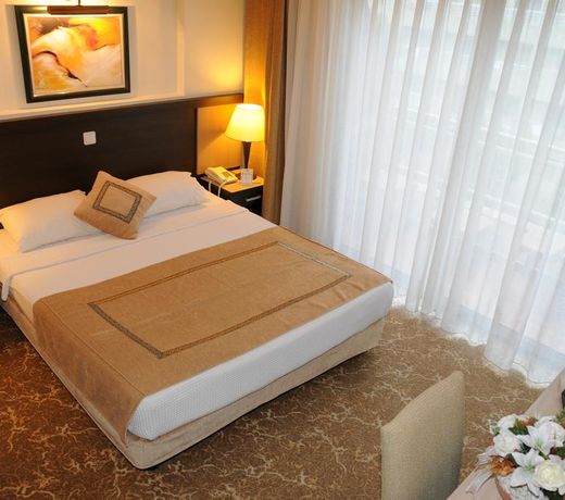 Magic Dream Park Resort Hotel