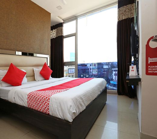 OYO 6325 Hotel Kiran