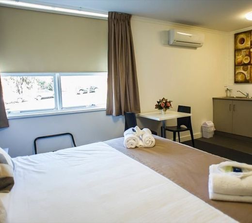 Hotel Gracelands