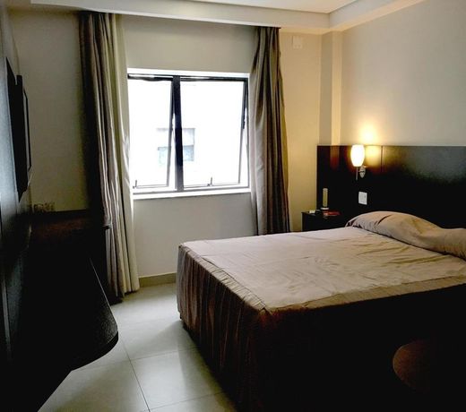 Hotel Lugus
