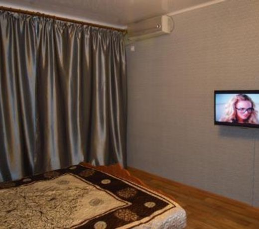 Apartment on Chkalova 42