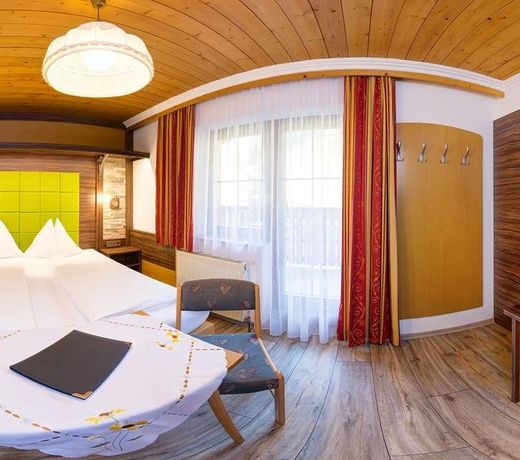 Hotel-Pension Egger
