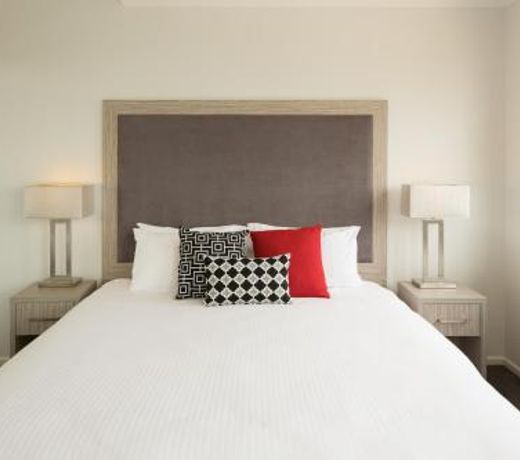 H on Smith Hotel