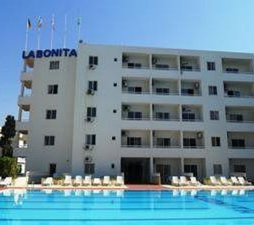 LA BONITA