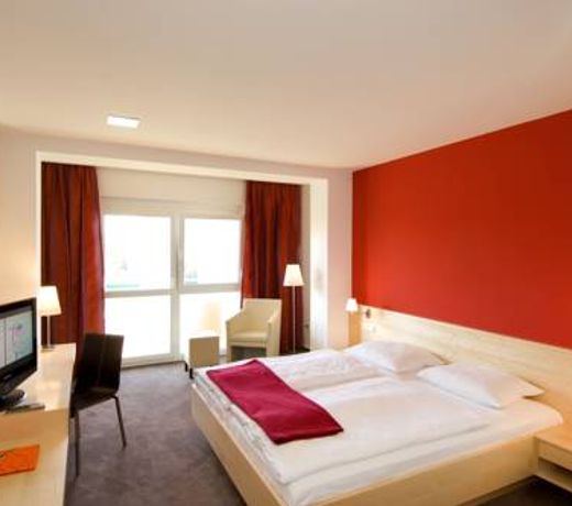 PANNONIA Hotel Garni
