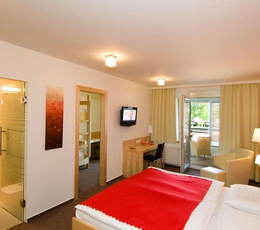 PANNONIA Hotel Garni