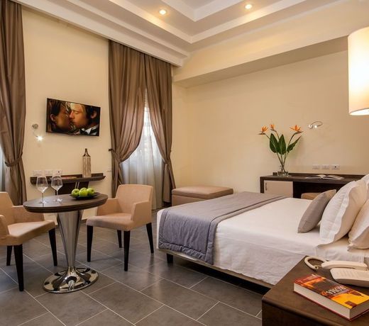 Hearth Hotel
