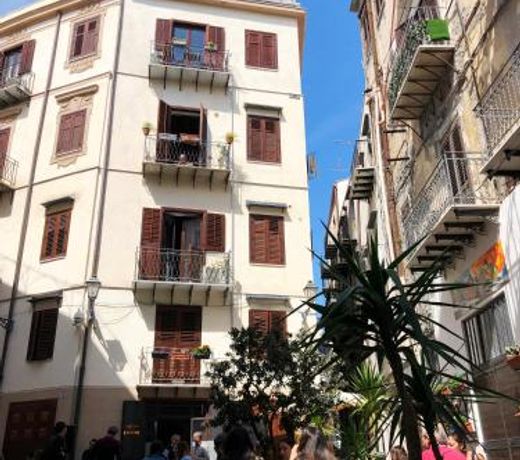 Casa Nostra B&B