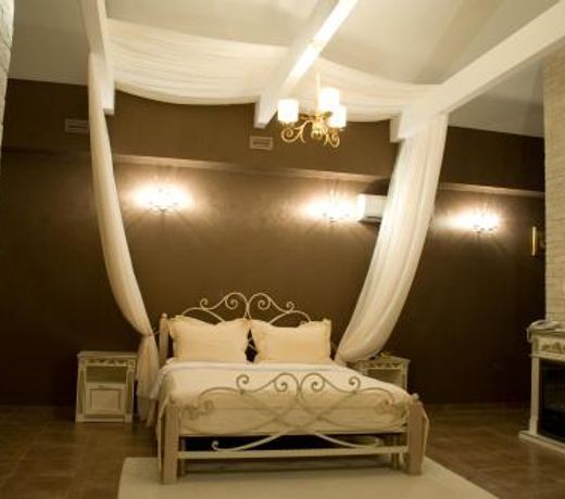Dynastya Hotel