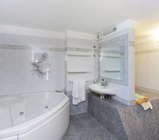 Holiday Home Belvedere Sul Lago Cinque Valbrona