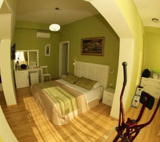 White City Hotel