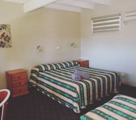 Oasis Motel