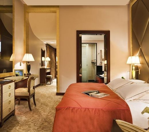 Hôtel Barrière Fouquet's Paris