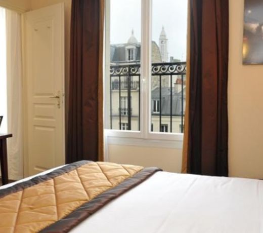 Hotel The Playce by Happyculture