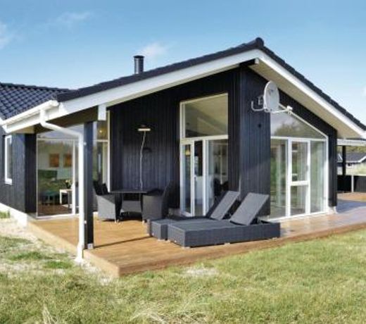 Holiday home Lyngvejen X