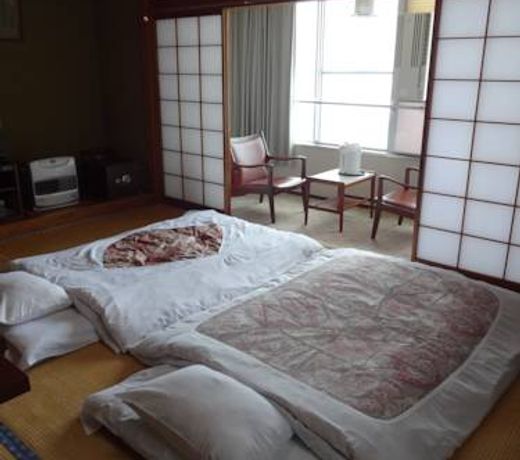 Echigo Yuzawa Hirokawa