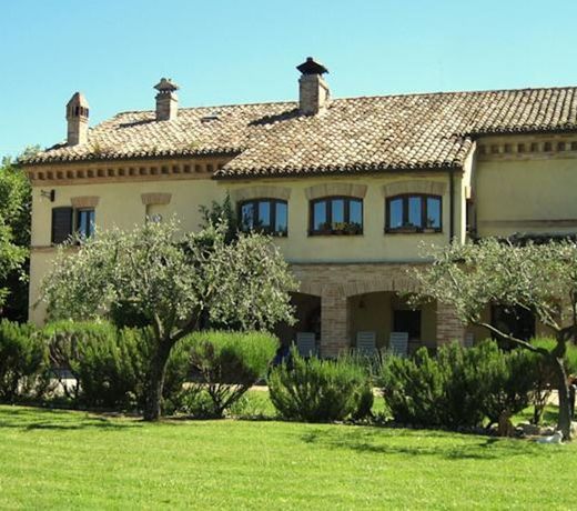 B&B Cristina
