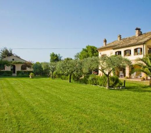 B&B Cristina