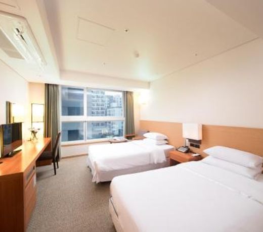 Bareve Hotel
