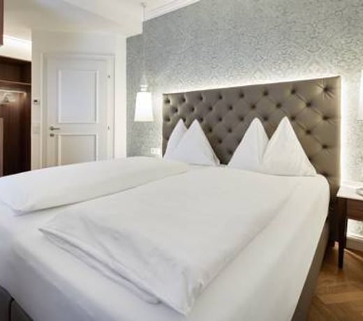 Hotel Gasthof Zweimuller