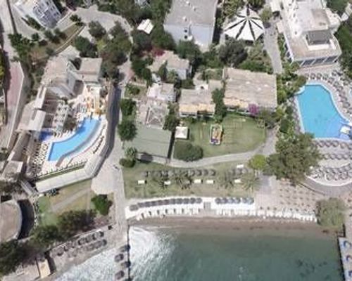 Rexene Resort - All Inclusive - Битез - фото 1