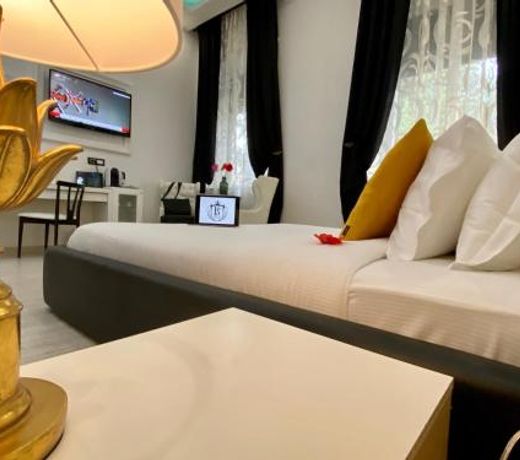 Escape Luxury Suite