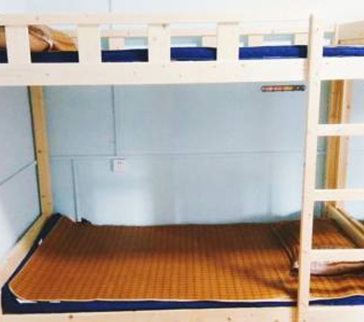 20 Century Miao Ke Si Youth Hostel